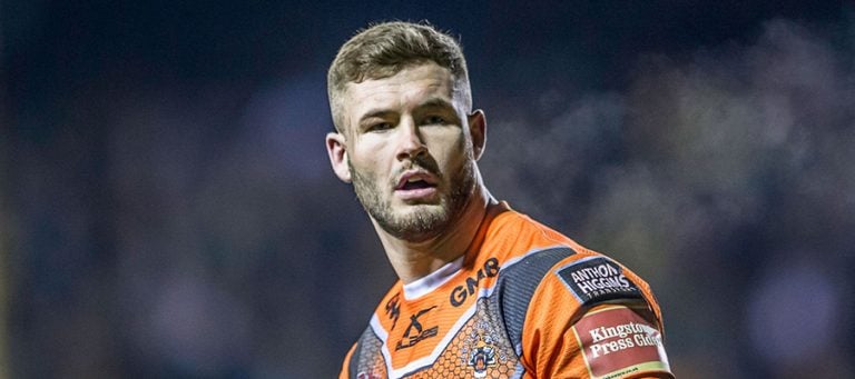 Zak Hardaker Fue Saç Ekimi